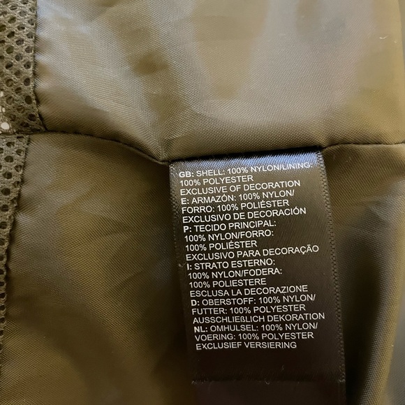 North Face Raincoat | Medium, Olive Green - Picture 3 of 4